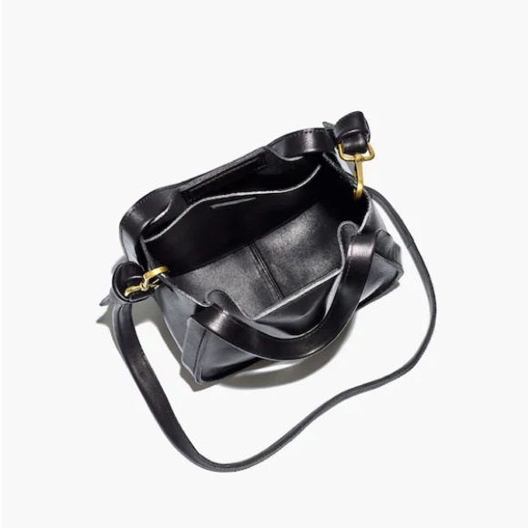 NWT Madewell The Sydney Leather Crossbody Bag True Black - Picture 3 of 14